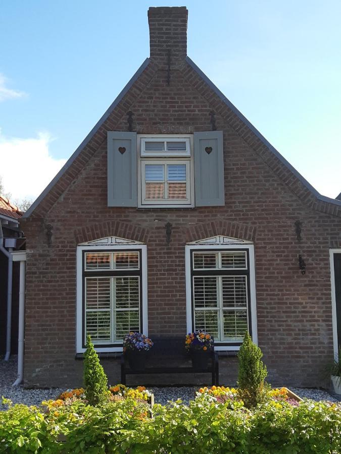 Vila Waddenfestijn Paesens Exteriér fotografie