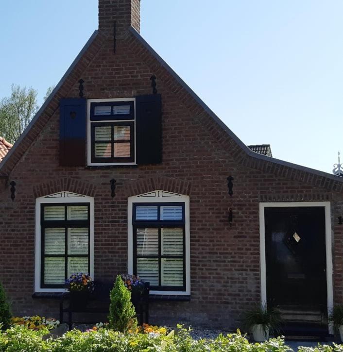 Vila Waddenfestijn Paesens Exteriér fotografie